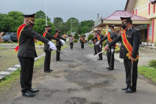Personel Polres Tomohon...