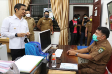 Wali Kota Pematangsiantar...