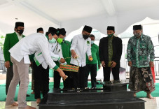 Peringati Harlah ke-48,...