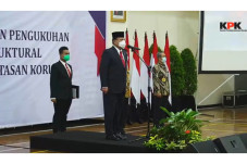 6 Jenderal Polisi Dilantik...