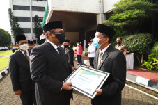Rajin Laporkan Gratifikasi,...