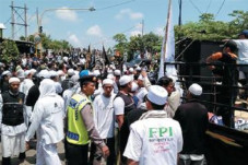Sudah Berganti Baju,...