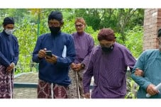 Pulung Gantung, Film...