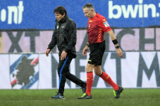Dikalahkan Sampdoria,...