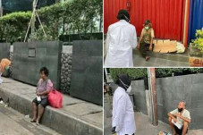 Risma Blusukan Temui...