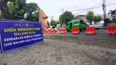 PSBB di Malang Raya,...