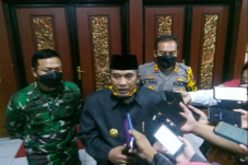 Jelang Kepulangan Ustadz...