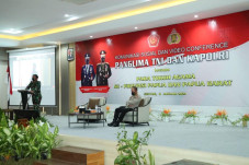 Panglima TNI Ajak Tokoh...