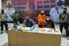Polisi Gadungan yang...