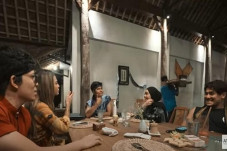 Pasangan Aurel - Atta...