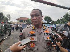 Lengkapi Berkas Perkara...