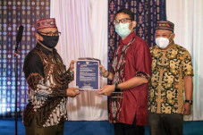 Menparekraf Bidik 70%...
