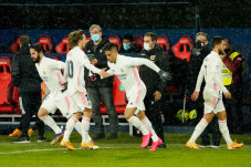Real Madrid Ingin Tambah...