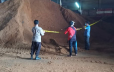 Tragis, Karyawan Hexamitra...