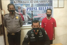 Berdalih Pisah Ranjang...