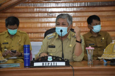 Tekan Penyebaran Covid-19,...
