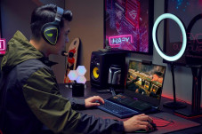 Asus Rilis Beragam Laptop...