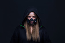 Masker Pintar Razer...