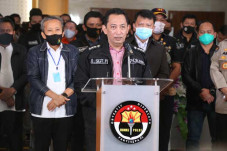 Calon Tunggal Kapolri,...