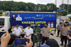 Vaksin untuk Batam Tiba...