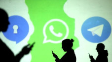 Perlukah Uninstall WhatsApp...