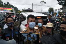 Bupati Bandung Barat...