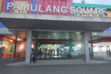 Omzet Anjlok, Pedagang...