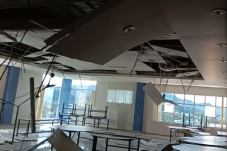 Warga Mamuju Sempat...