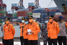Jokowi Perintahkan Kepala...