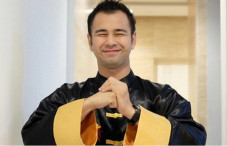 Raffi Ahmad Digugat...