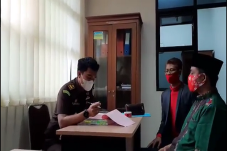 Raja Kerajaan Tunggul...
