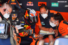Pol Espargaro Digosipkan...