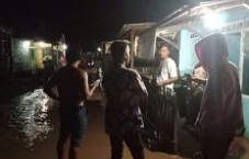 Ratusan Rumah Warga...
