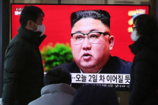 Pakar: Kim Jong-un Coba...