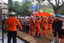 SAR Bandung Fokus Gali...