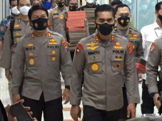 Kapolda Aceh Pimpin...