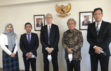 Forum Bisnis WNI di...