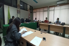 Gugatannya di BPSK Deadlock,...