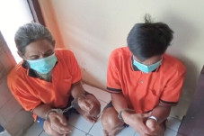 Jambi Gempar, Kakek...