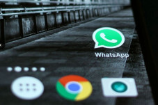 Tegas, India Minta WhatsApp...