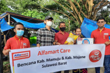 Peduli Sesama, Alfamart...