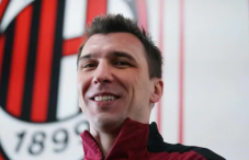 Mario Mandzukic Tentang...