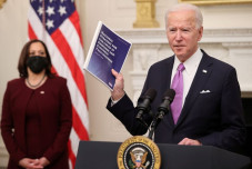 Biden Tambah Bantuan...