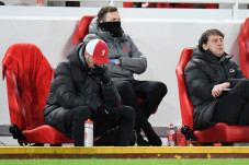 Liverpool Mulai Lemah,...