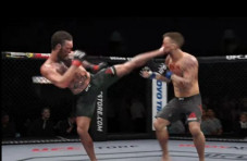 Tendangan Kepala Conor...