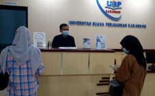 Pandemi, UBK Karawang...