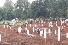 Baru Dibuka, Makam Covid-19...