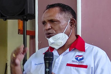 Sukses Bangun Fraksi...
