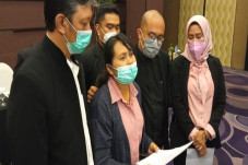 Deden Sang Anak Penggugat...