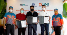 Geber Penyaluran KPR,...
